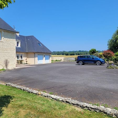 Osy Normandy Bed & Breakfast Russy Exterior photo